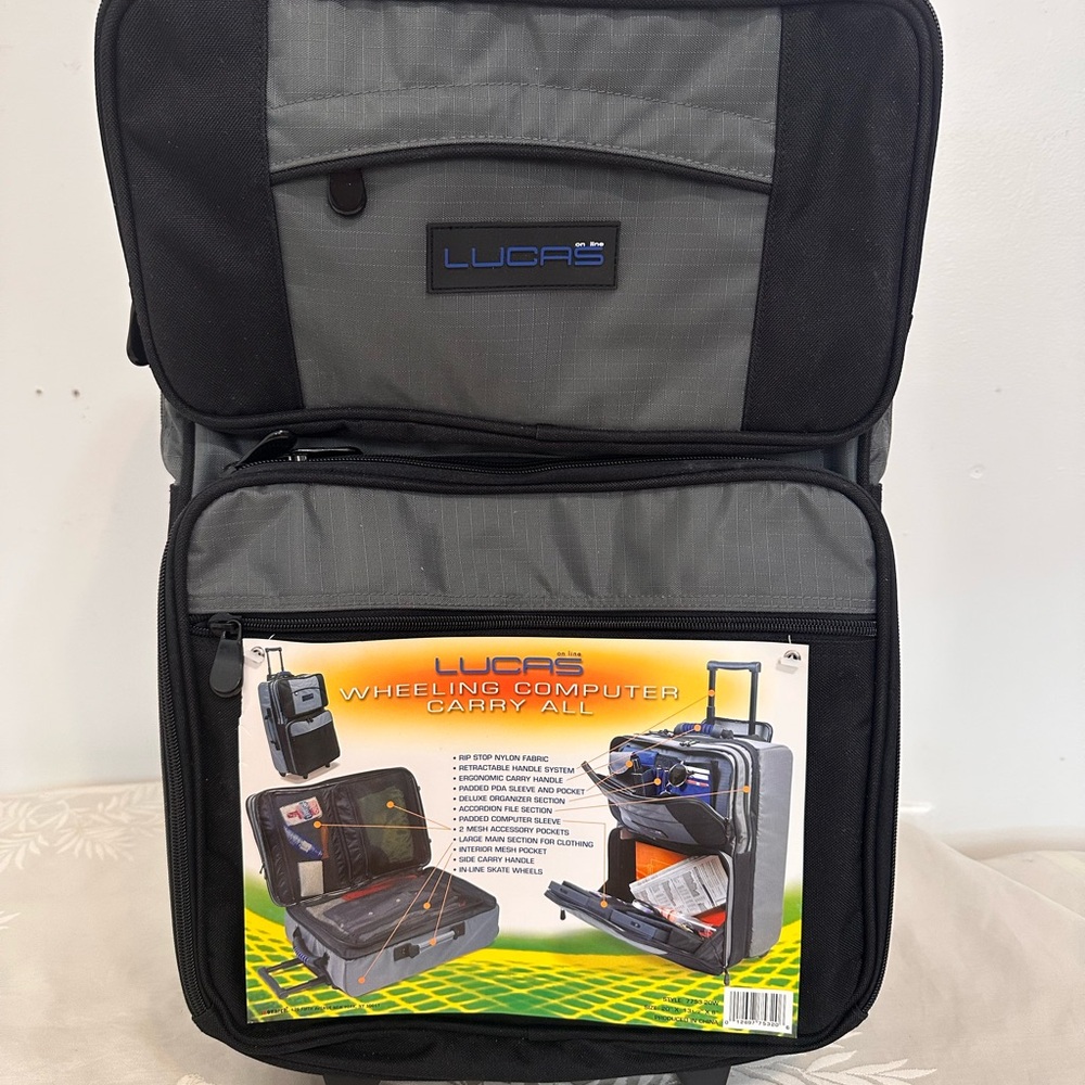 LUCAS Black and Gray Wheeling suitcase carry on